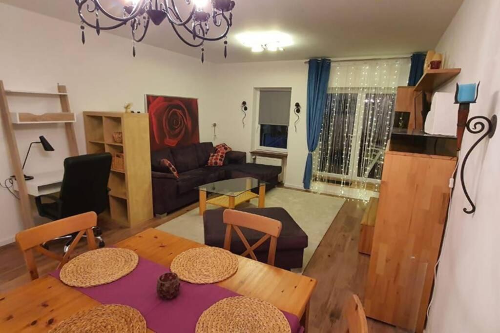 Direkt Im Stadt-Zentrum, Beim Metzger Einchecken! Appartement Mülheim-Kärlich Buitenkant foto