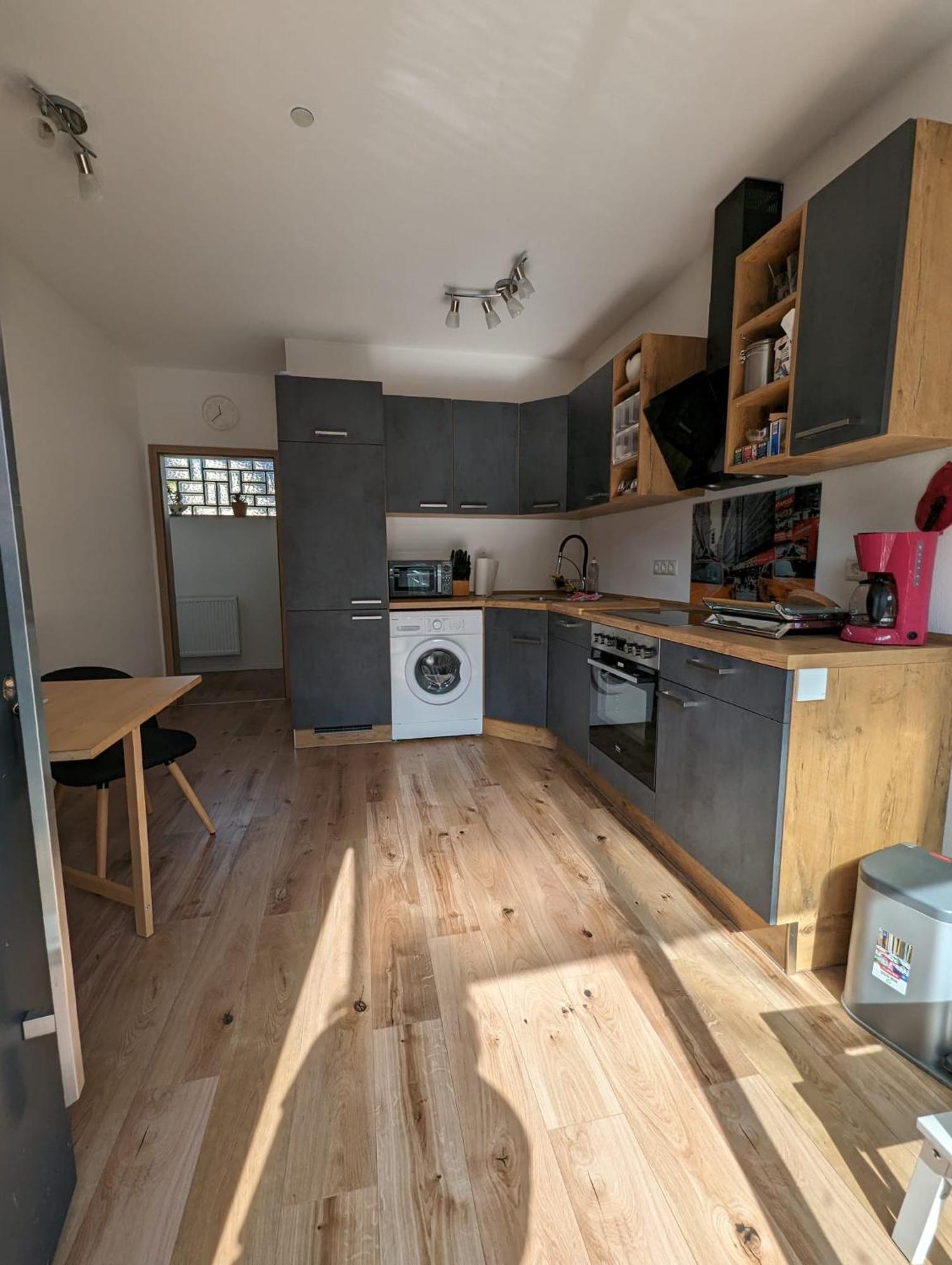 Direkt Im Stadt-Zentrum, Beim Metzger Einchecken! Appartement Mülheim-Kärlich Buitenkant foto